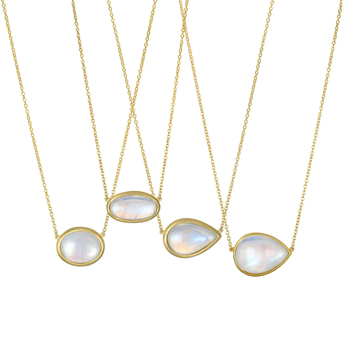 18 Karat Gold Pear Shape Moonstone Pendant Necklace