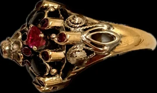 8k yellow gold multi stone ring