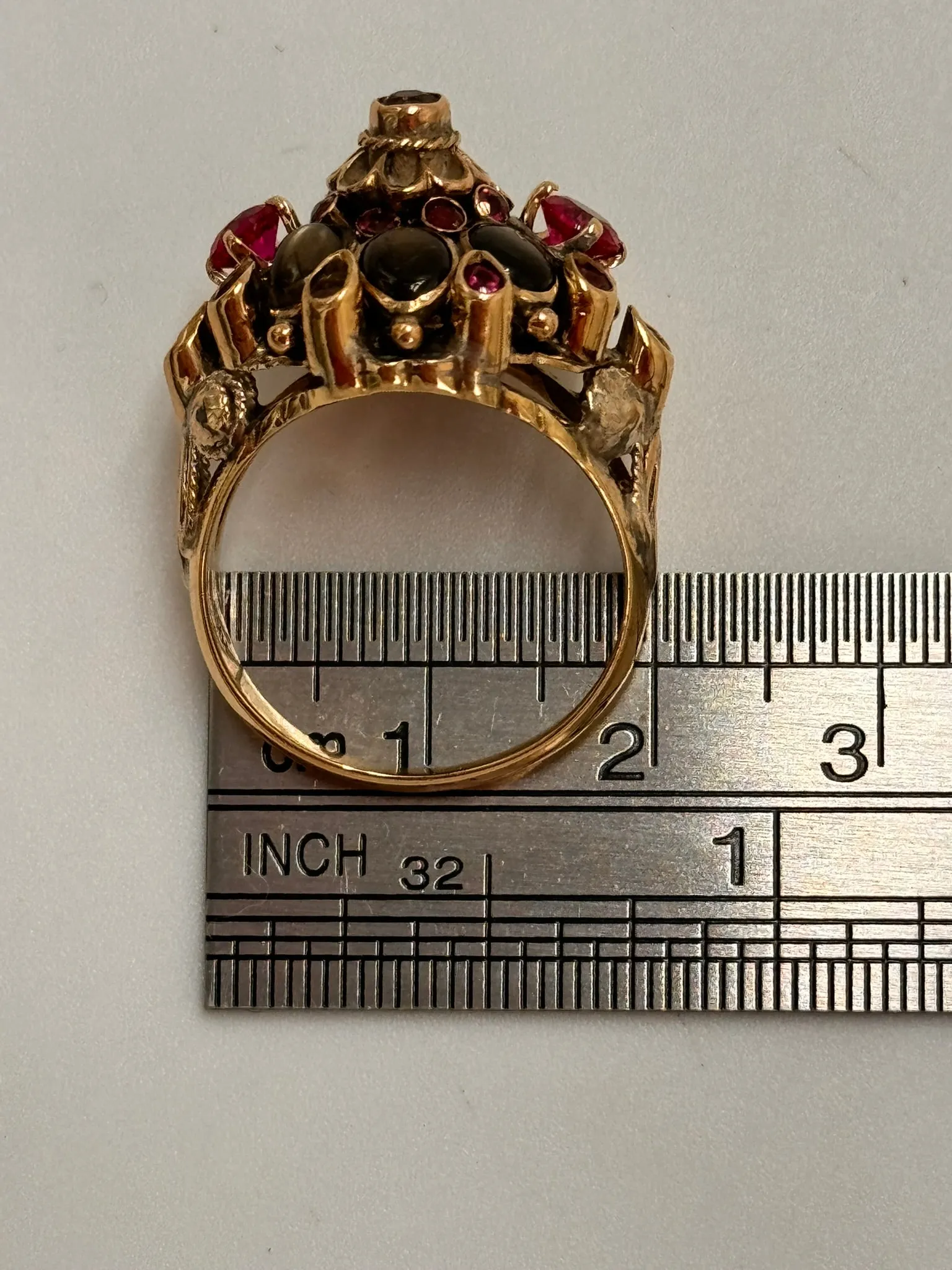 8k yellow gold multi stone ring