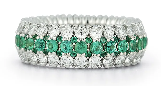 Giotto 8 Emerald and Diamond Stretch Ring