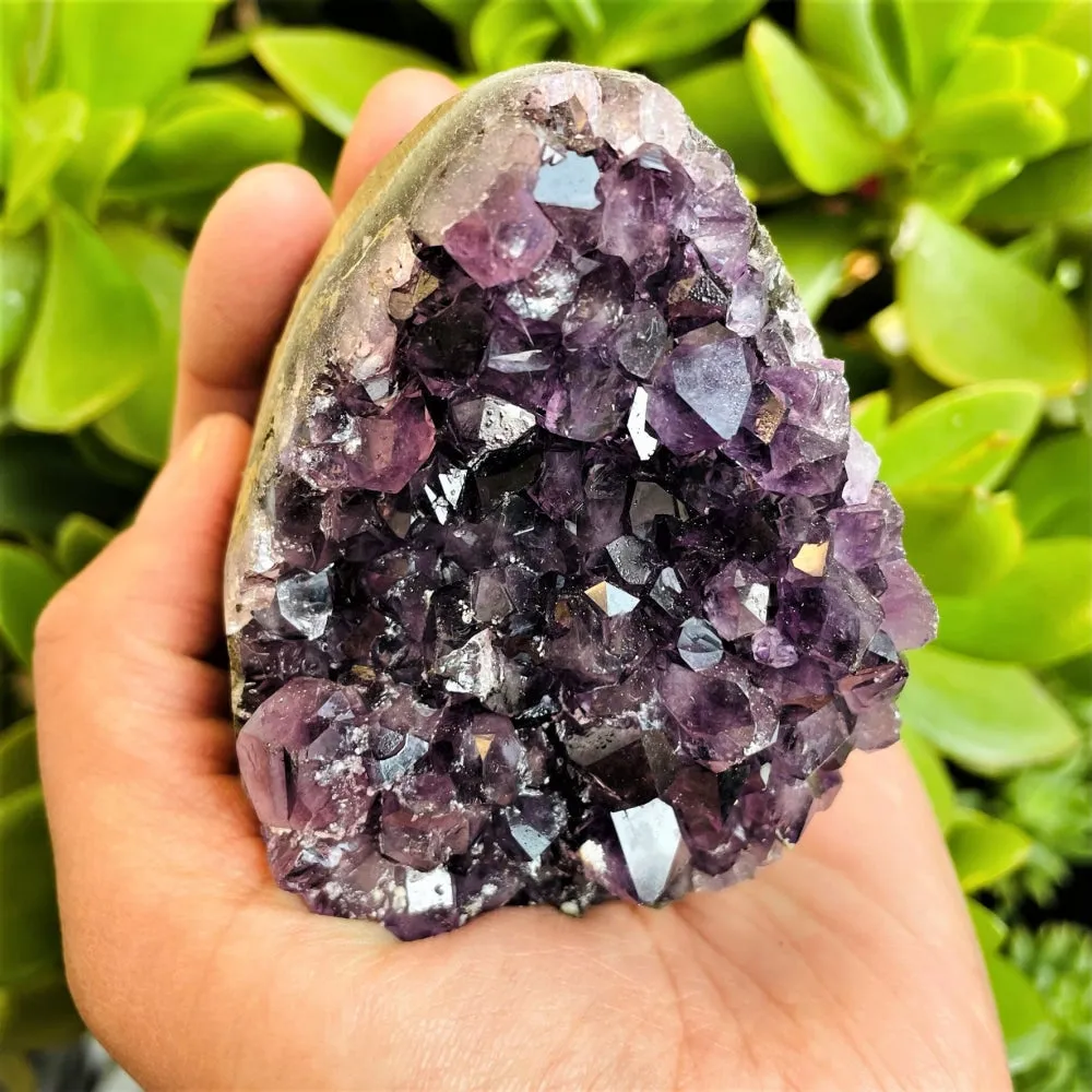 Large Amethyst Geode (Item #0019)