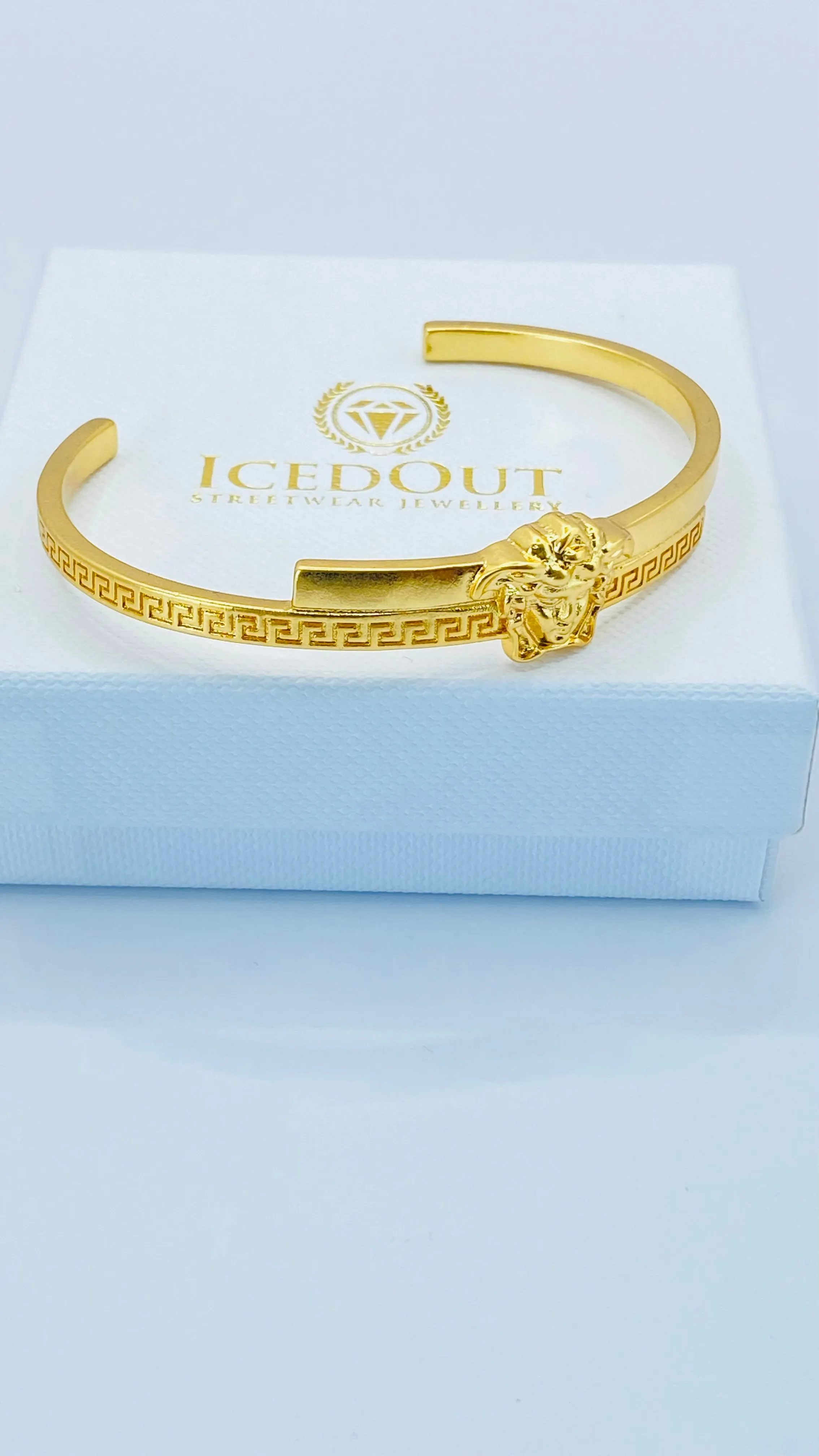 Medusa Cuff Bracelet-Gold