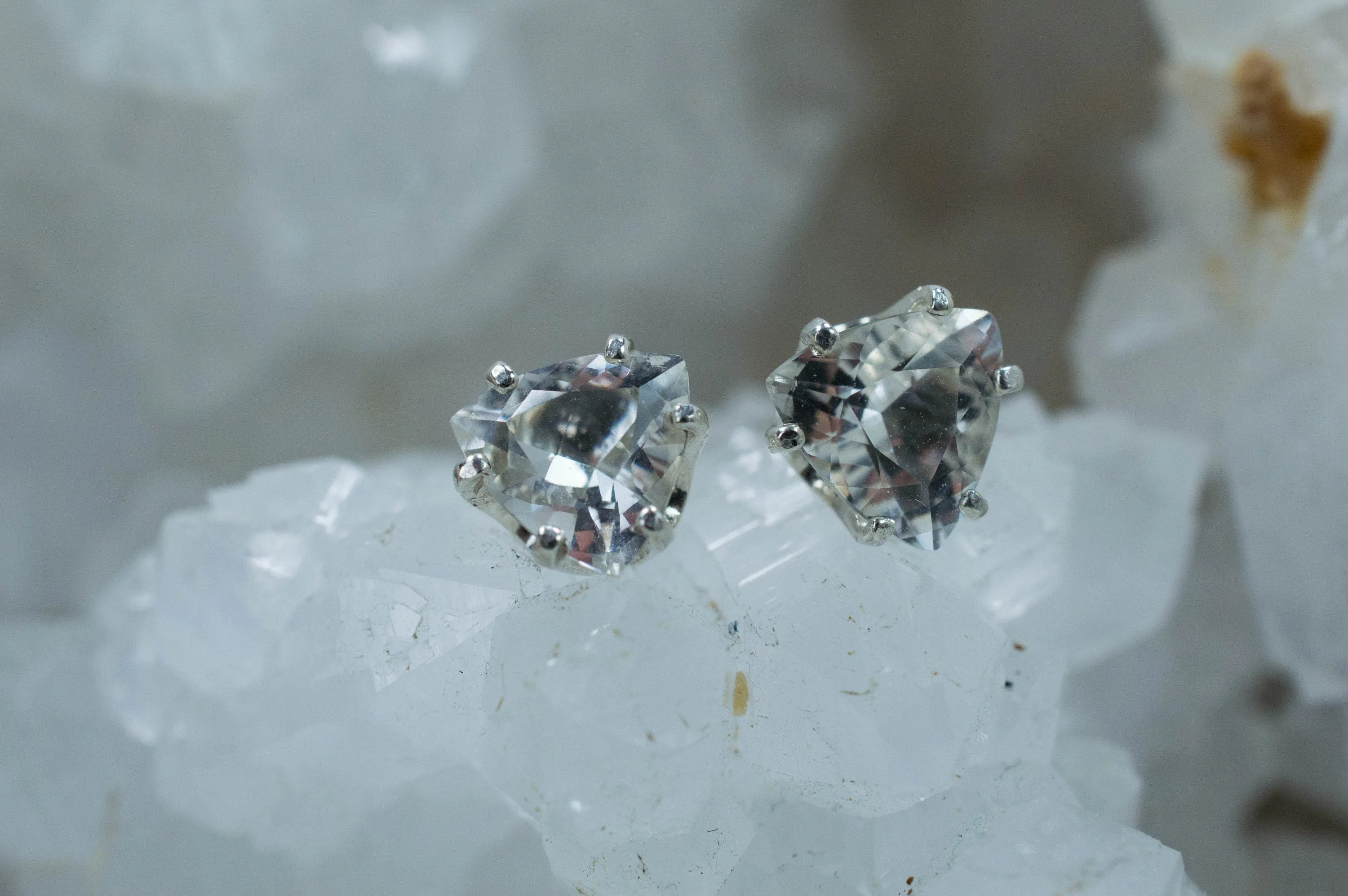 Tanzanian Quartz Earrings, Natural Untreated Mondo Quartz; 1.770cts