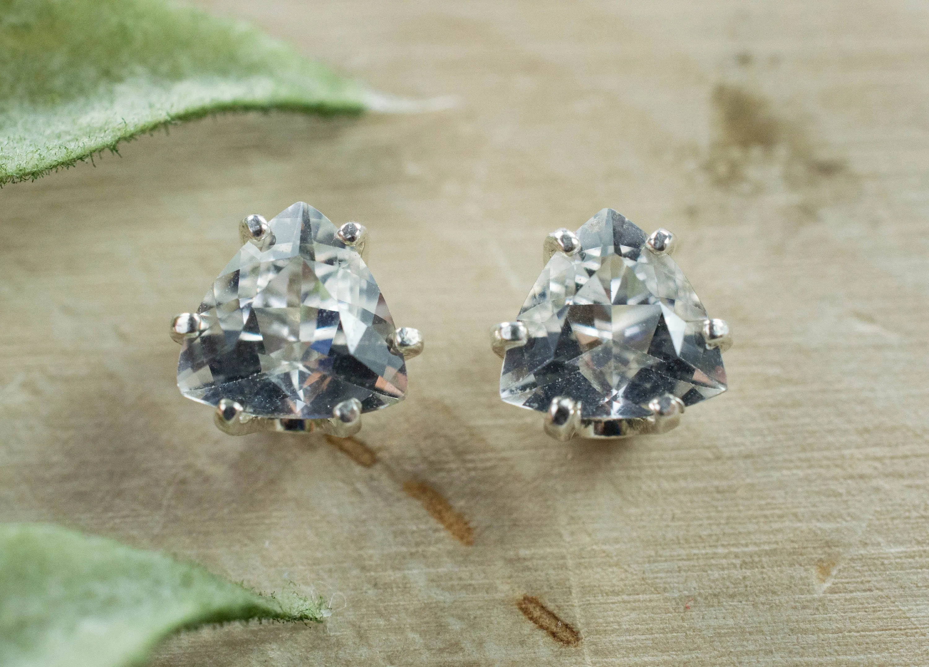 Tanzanian Quartz Earrings, Natural Untreated Mondo Quartz; 1.770cts